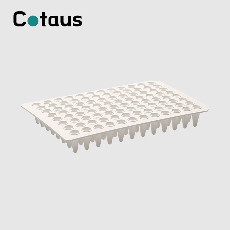 96 Ọ dị mma 0.1ml White Enweghị Skirt PCR Plate